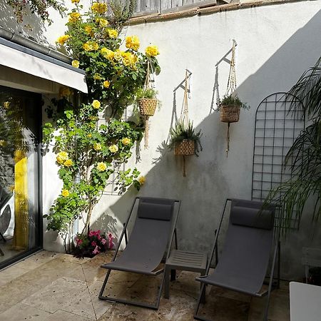 Appartements 3 Etoiles Terrasse Ou Patio Intra-Muros エーグ・モルト エクステリア 写真