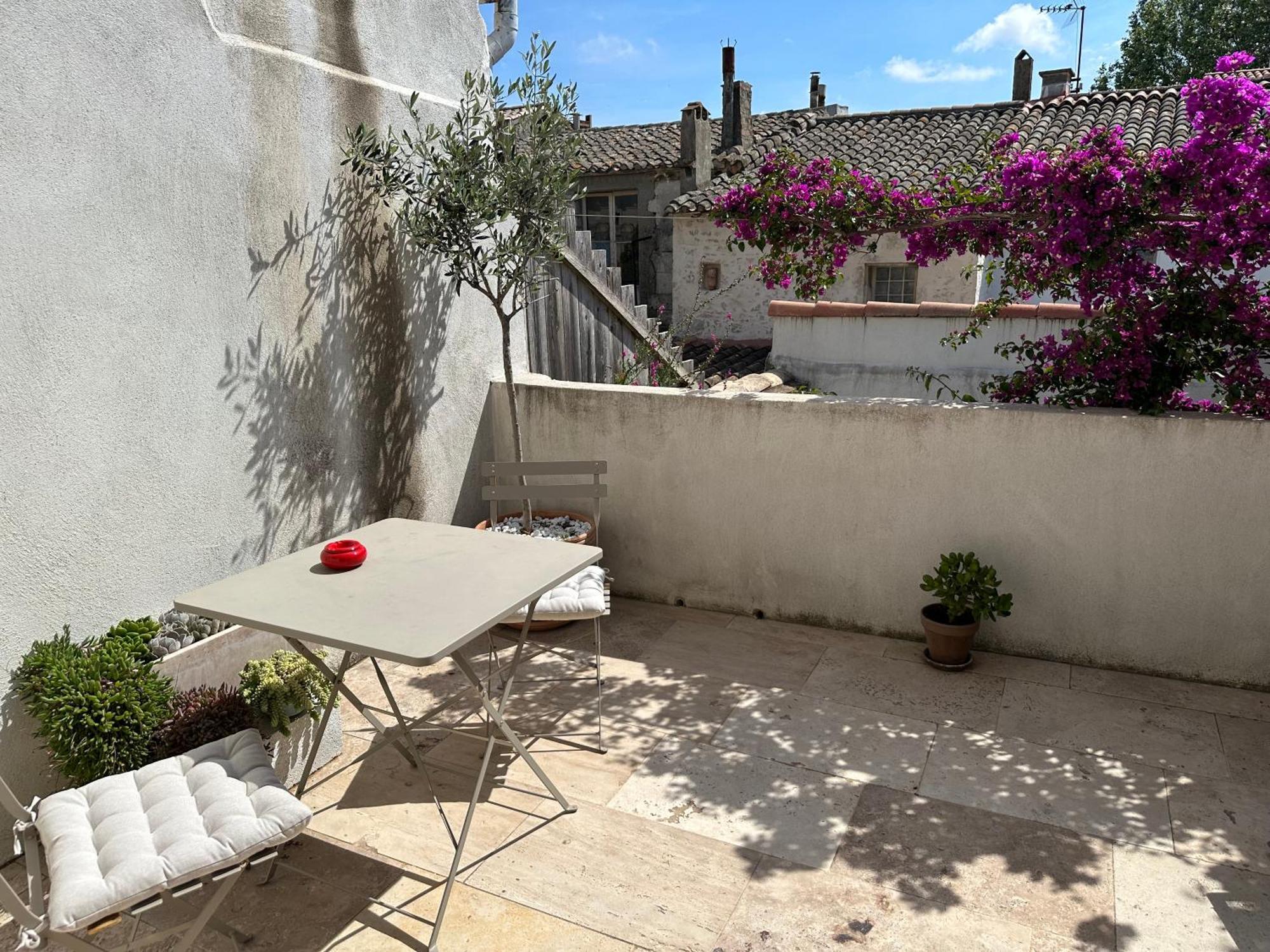Appartements 3 Etoiles Terrasse Ou Patio Intra-Muros エーグ・モルト エクステリア 写真